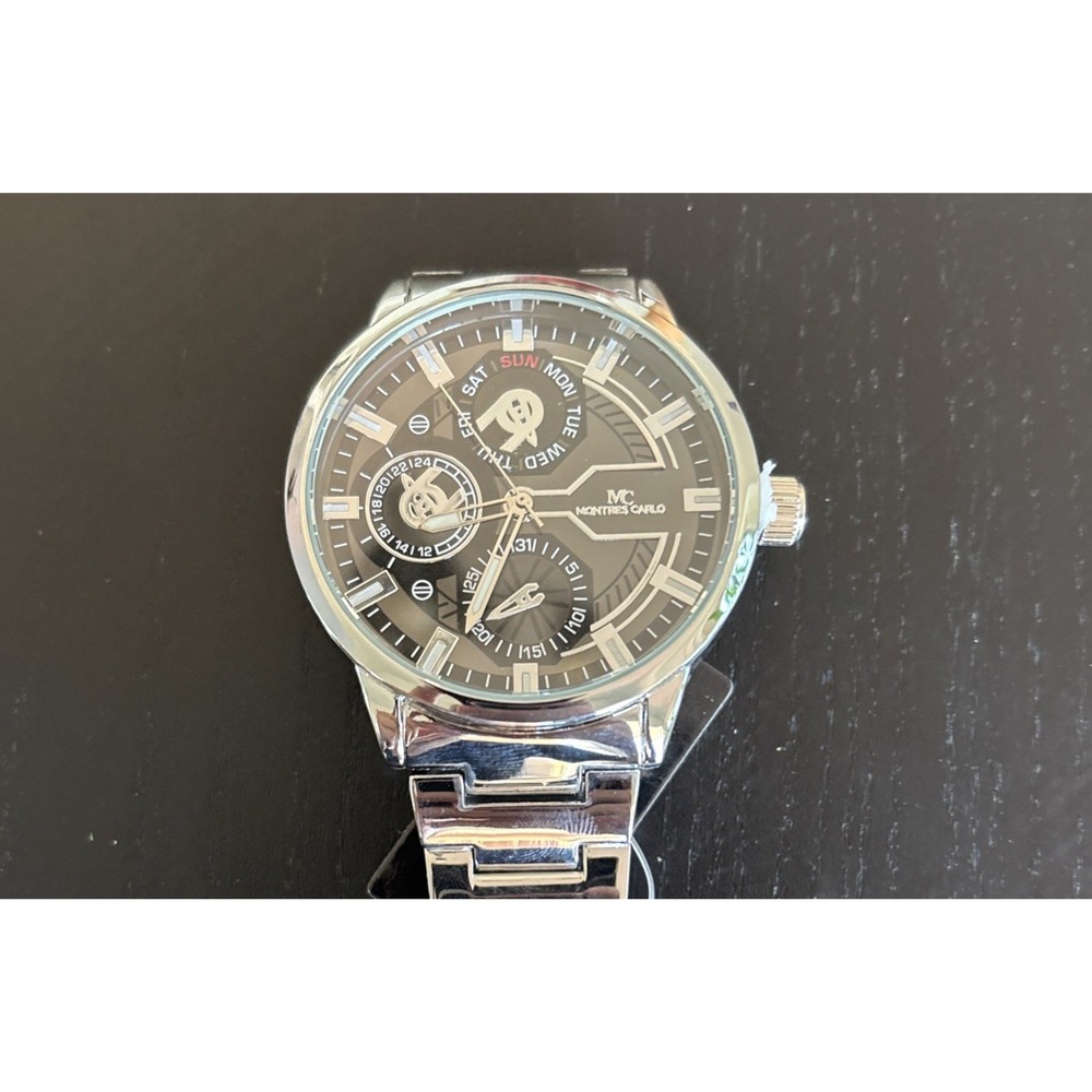 Men's Quartz Analog Day/Date Wristwatch Black Dial Silver-Tone Metal Bracelet